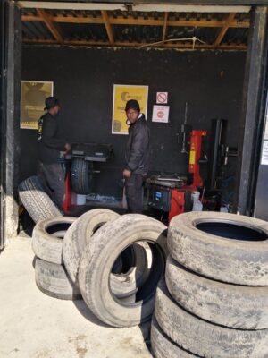 Before and after tyre fitment at KNK Tyres.